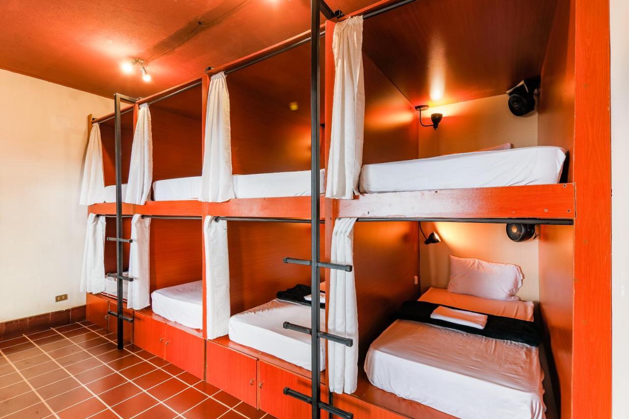Capsule Hostel 危地马拉 外观 照片