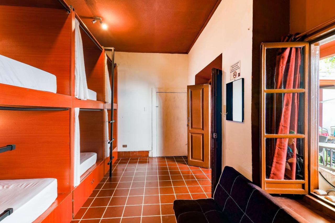 Capsule Hostel 危地马拉 外观 照片