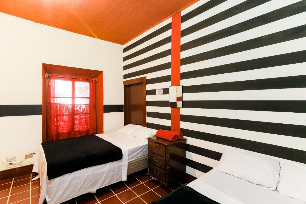 Capsule Hostel 危地马拉 外观 照片